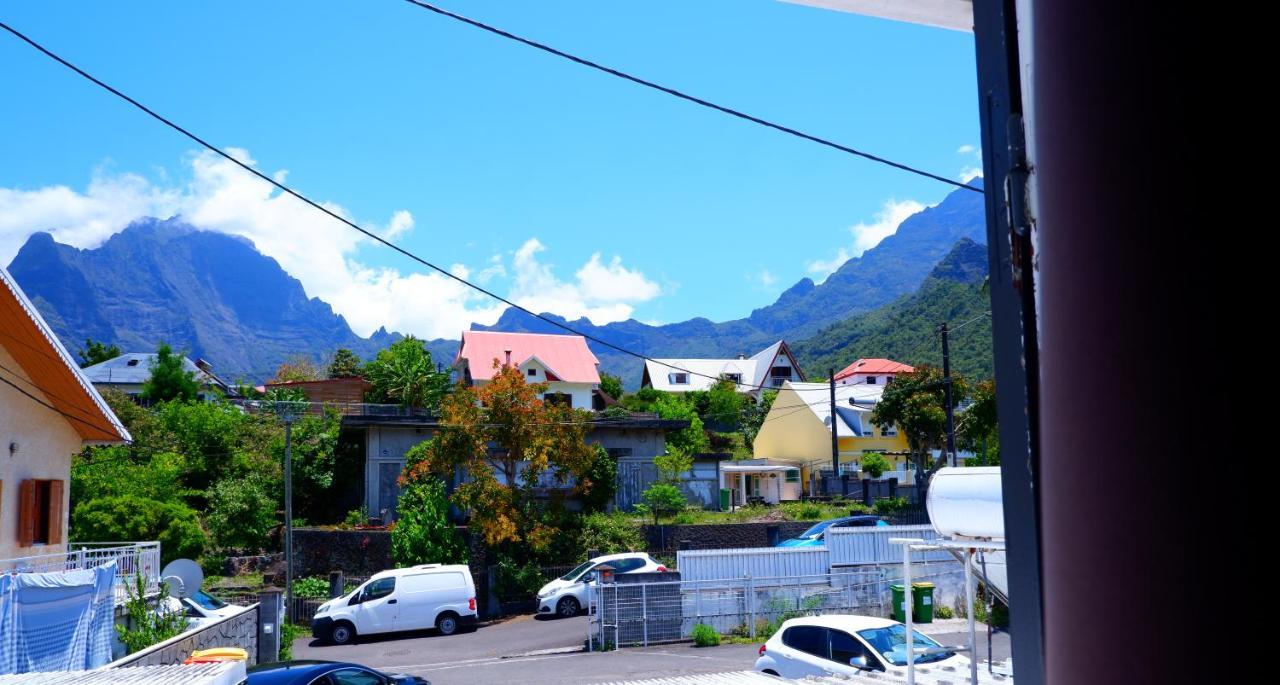 Hotel Du Cirque Cilaos Exterior foto